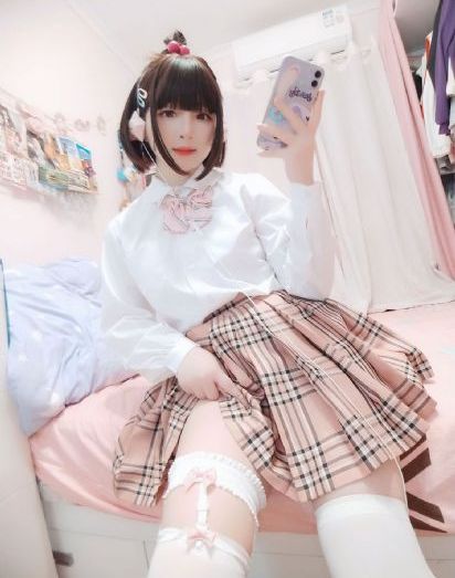 美女脱内衣内裤看全部的视频_高清电视剧在线观看