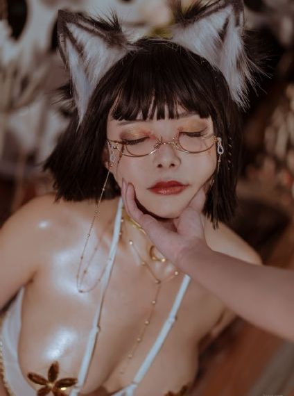 欧美草逼动态视频_蓝光高清免费观看
