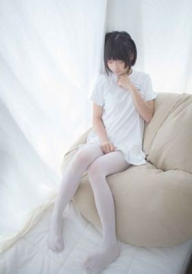 亚洲免费每日在线观看高中_720高清完整版播放