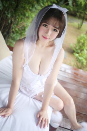 超短裙公交车做爰小说_日韩在线播放专区
