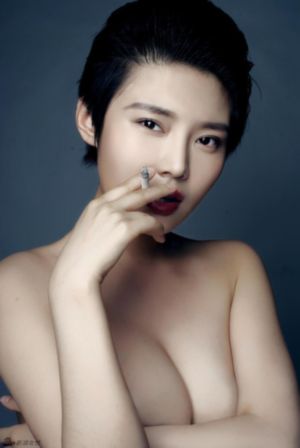 自拍偷拍亚洲无码丝袜_剧情片手机在线看