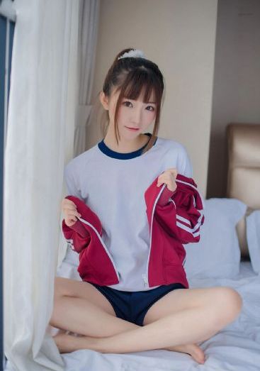 骚淫妇大量吞精合集_在线观看电视剧