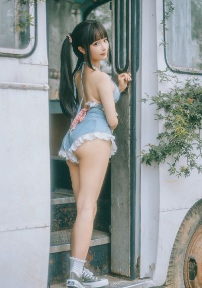 大奶子少妇电影_BD国语电影免费在线