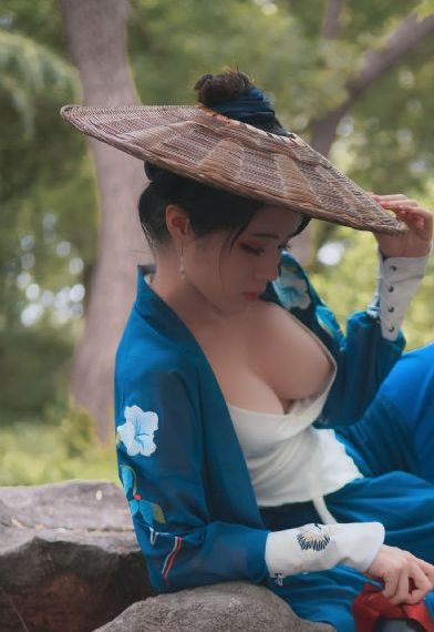 少妇bbbb_国语迅雷下载