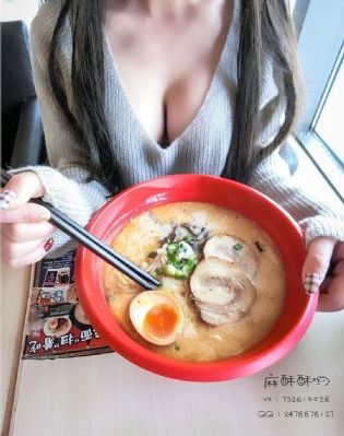 日韩AV白衬衫OL制服视频_BD英语最新电影在线观看